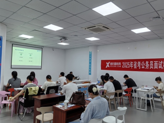 353520feaf14a389a016e421aa8b15e.jpg?x-oss-process=image/resize,w_560,q_90