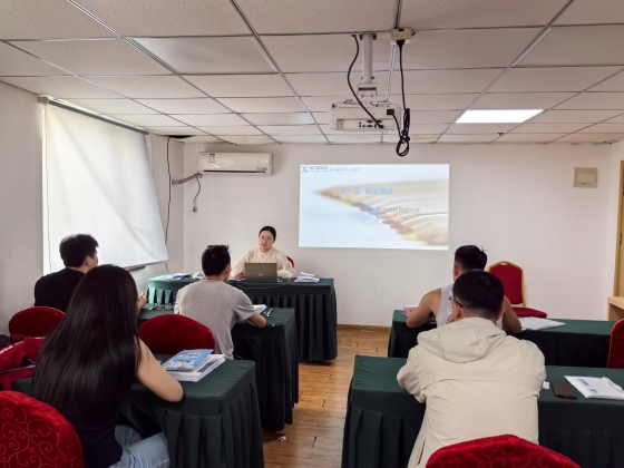 dc0176607ba2d538e212e19766e538c6.jpg?x-oss-process=image/resize,w_560,q_90